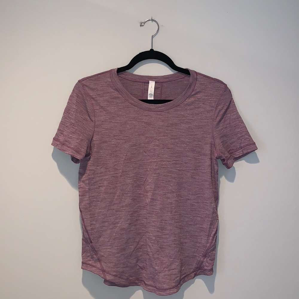 LULULEMON SHORT SLEEVE SHIRT